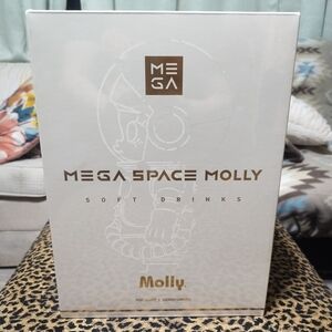 Pop Mart- Mega Space Molly 400%- Soft Drink Series Manhattan